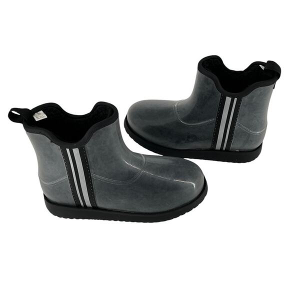 Time and Tru Clear Gray Faux Sherpa Lined Short Boots Women Size 8 - Picture 4 of 15